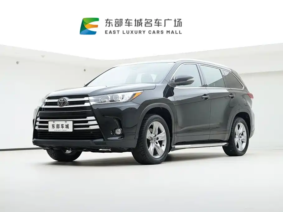Toyota Highlander 2020 — фото 1