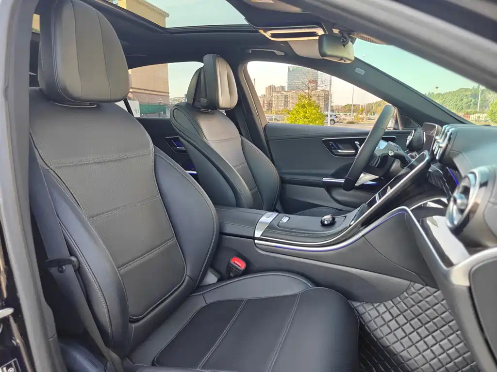 Mercedes-Benz C-Class 2022 — фото 16