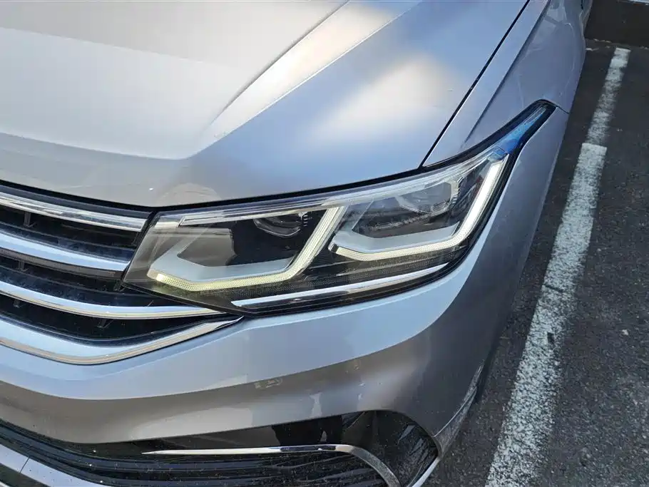 Volkswagen Tiguan L 2021
