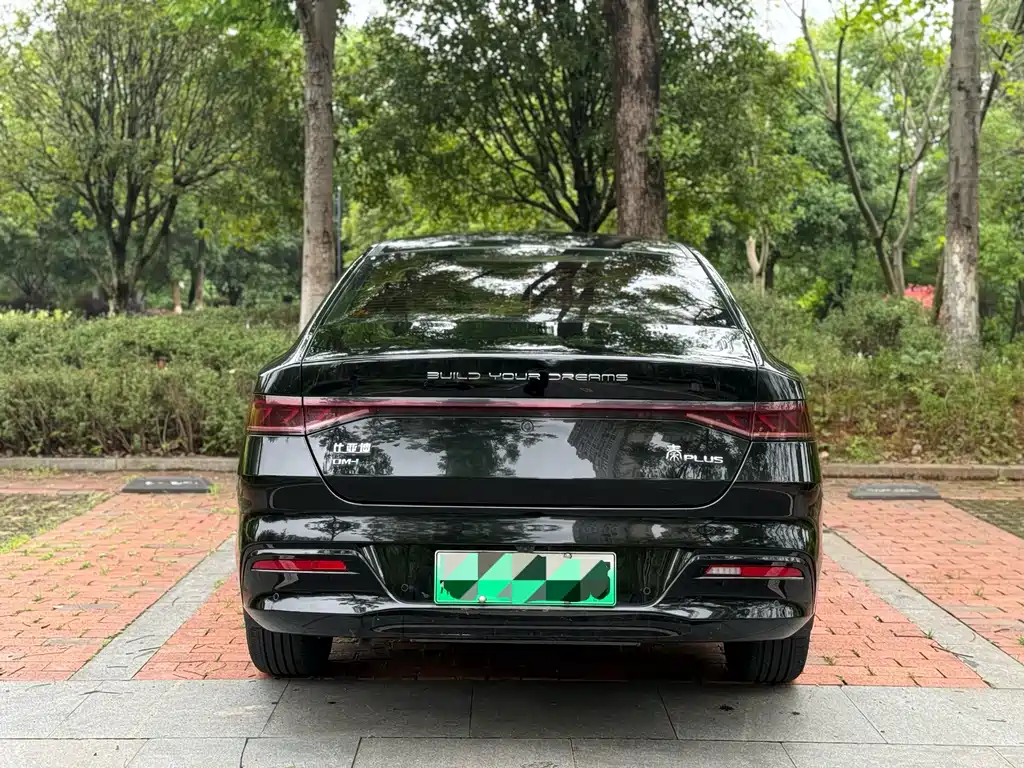 BYD Qin PLUS 2023 — фото 13