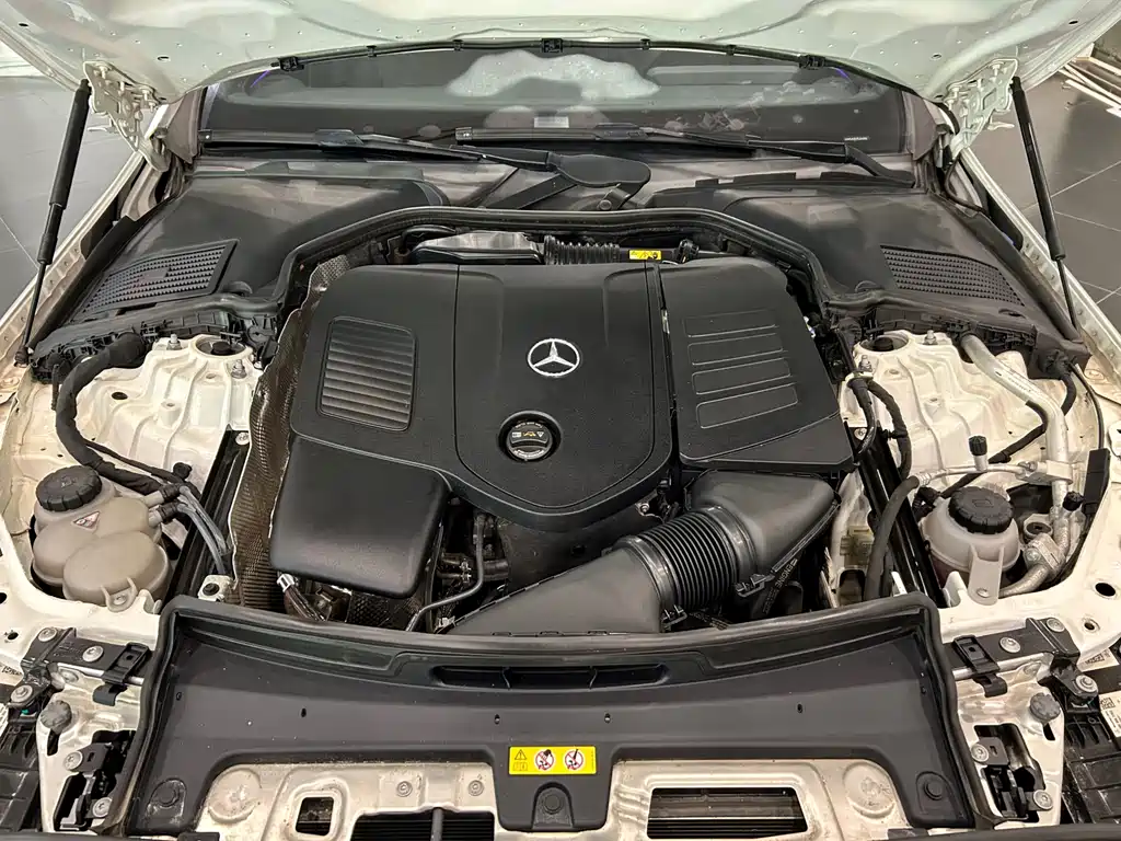 Mercedes-Benz C-Class 2023 — фото 27