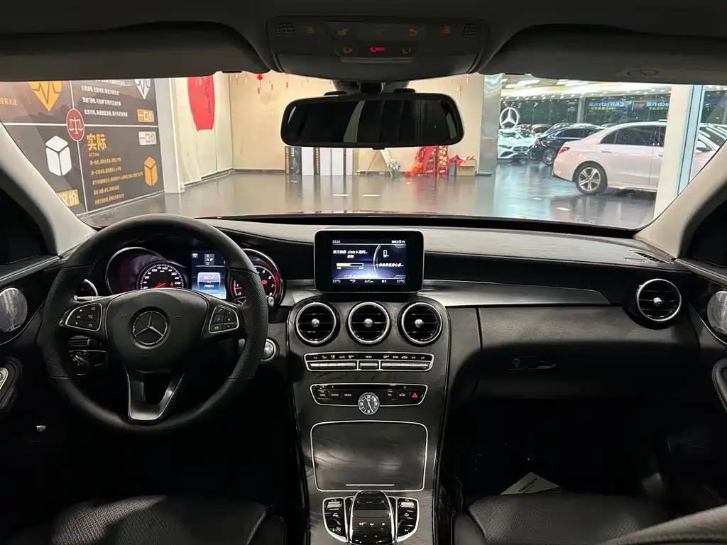 Mercedes-Benz C-Class 2018 — фото 4