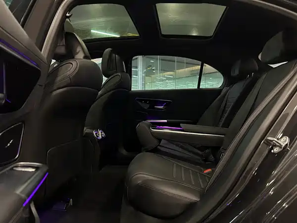 Mercedes-Benz C-Class 2022