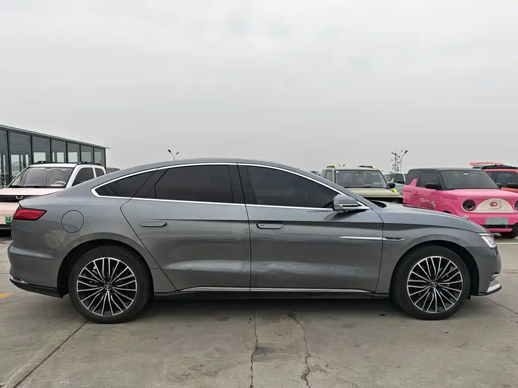 BYD Han 2021 — фото 12