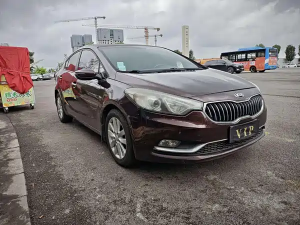 Kia K3 2013