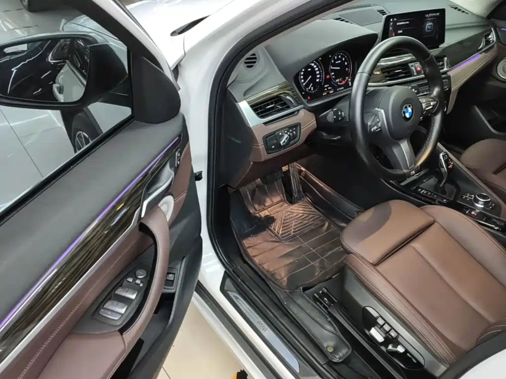 BMW X1 2022 — фото 16