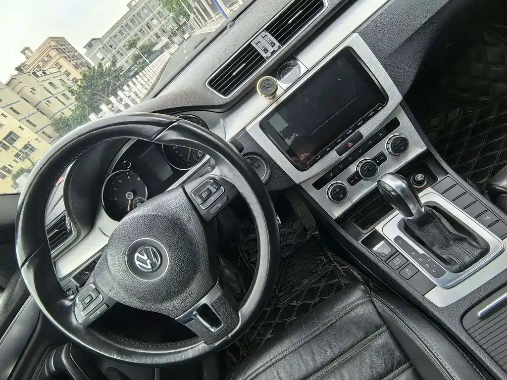 Volkswagen CC 2016 — фото 19