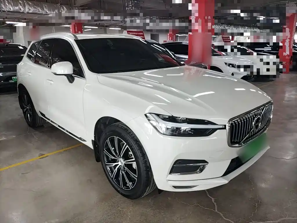 Volvo XC60 2021