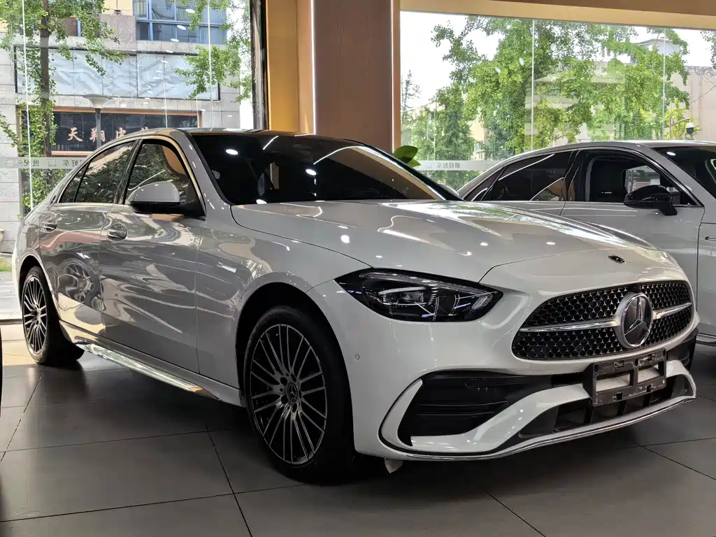 Mercedes-Benz C-Class 2022 — фото 3