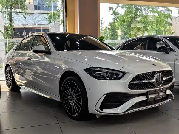 Mercedes-Benz C-Class 2022