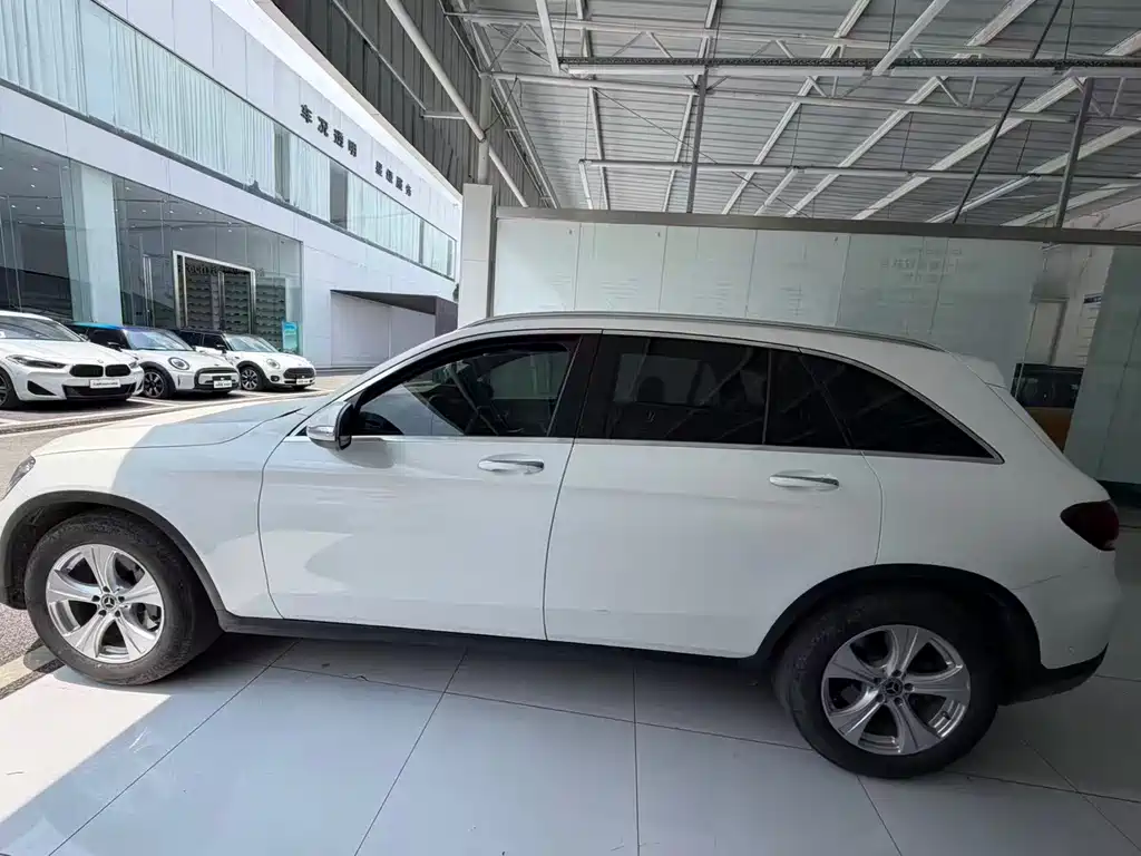 Mercedes-Benz GLC 2020 — фото 3