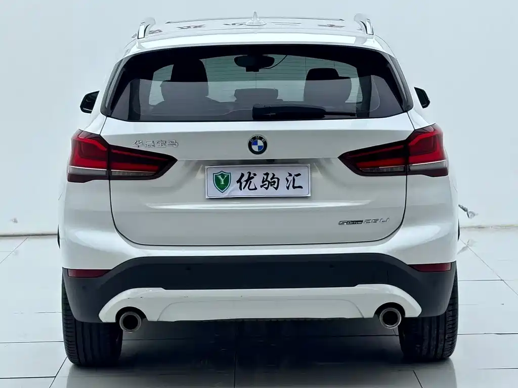 BMW X1 2022 — фото 5