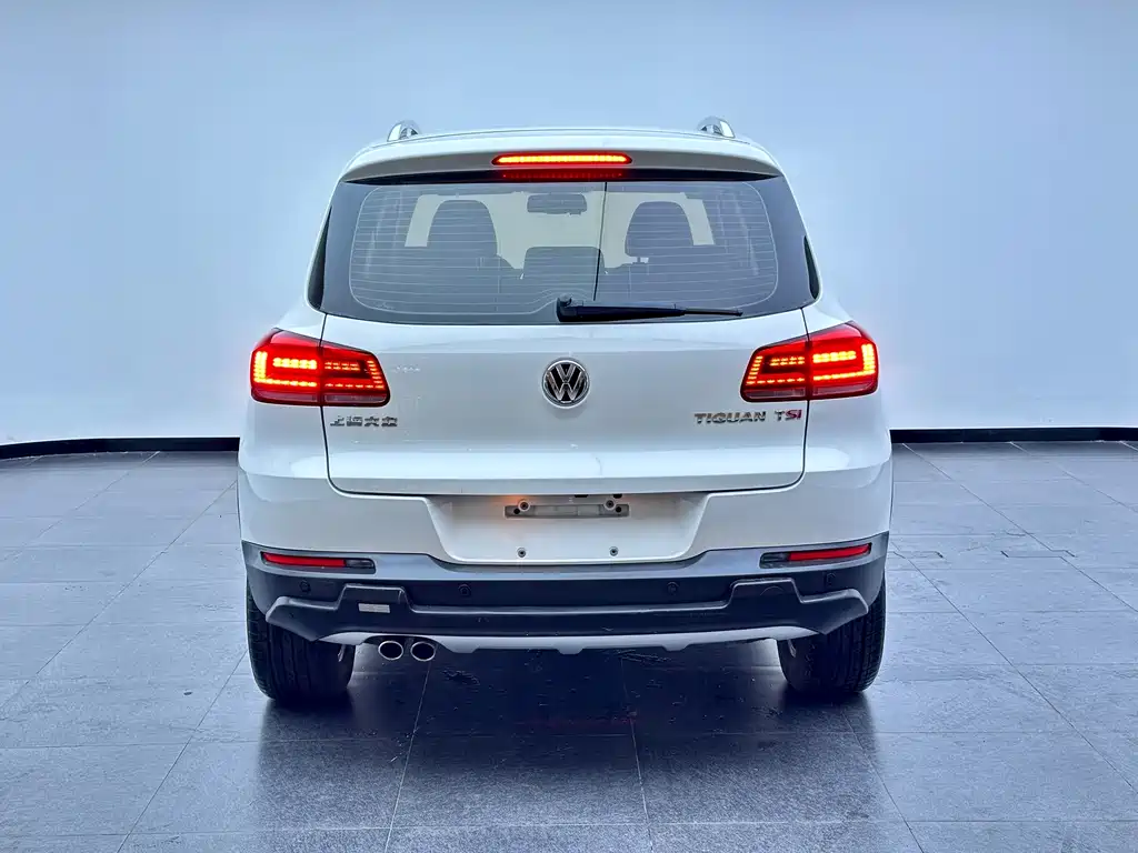 Volkswagen Tiguan 2015 — фото 17