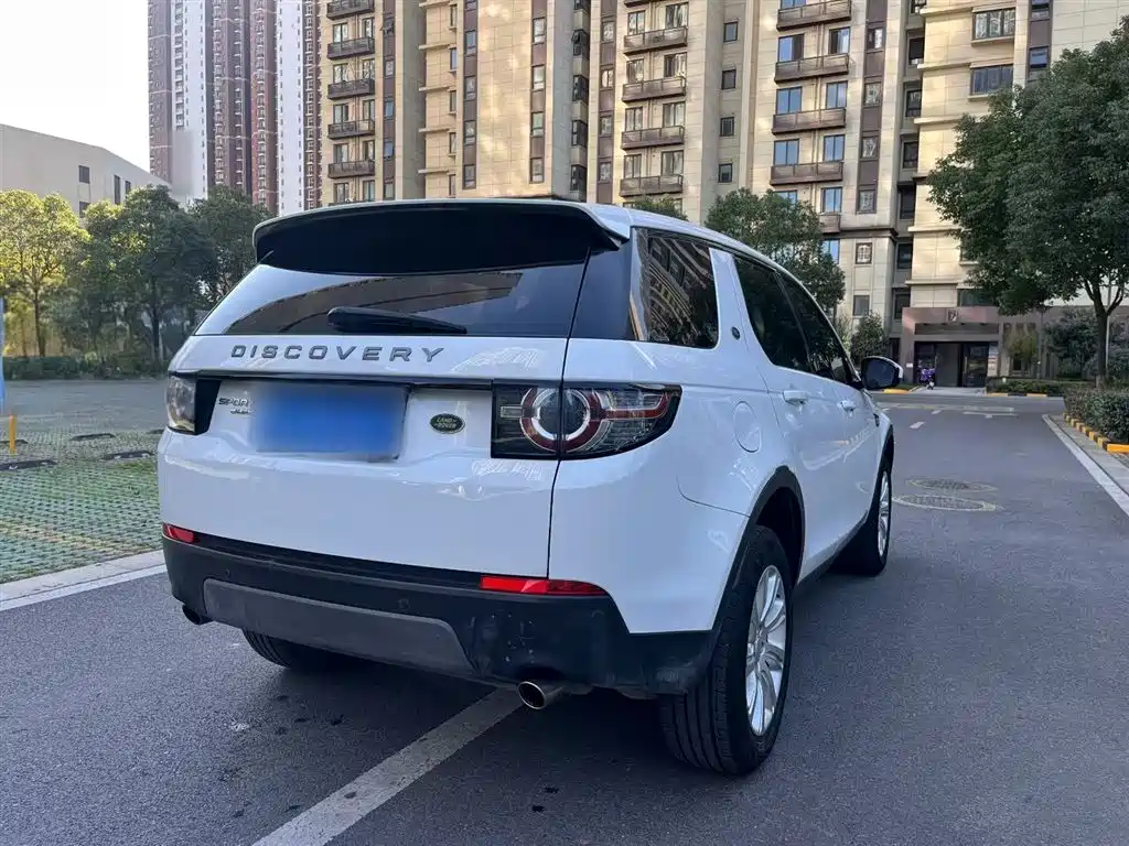 Land Rover Discovery Sport 2016 — фото 17