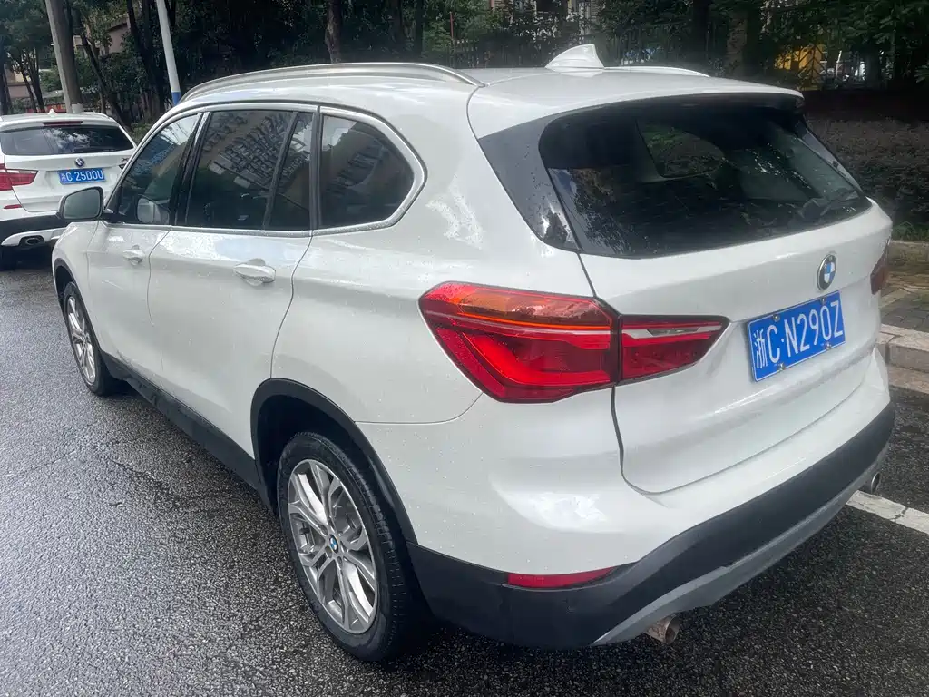 BMW X1 2018 — фото 6