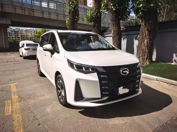 GAC Trumpchi M6 2022