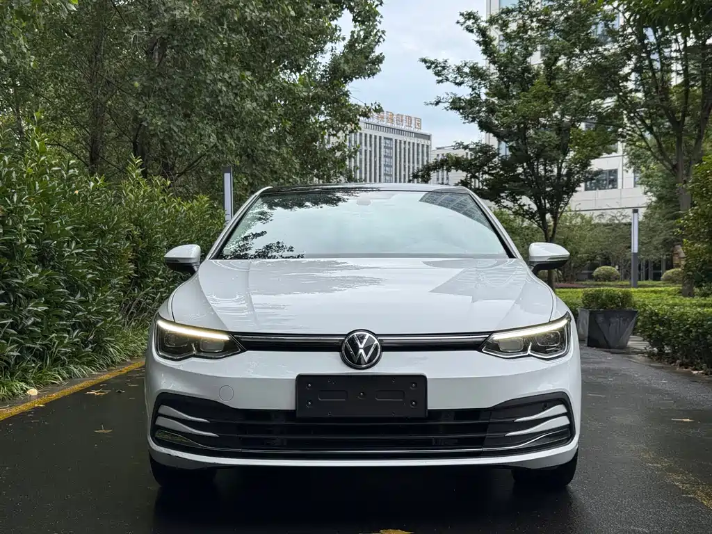 Volkswagen Golf 2022