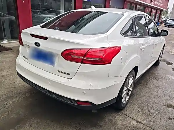 Ford Focus 2015