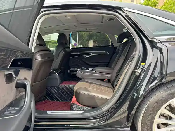 Audi A8 2021