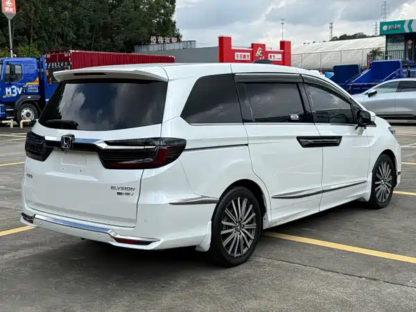 Honda Elysion 2022