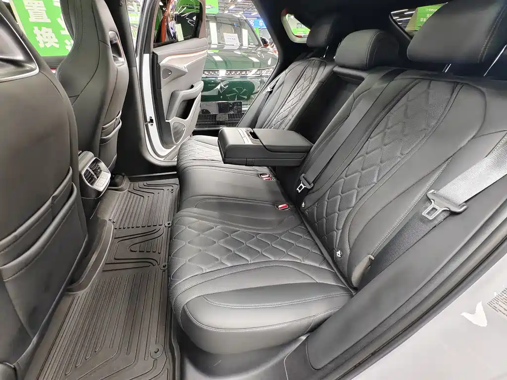BYD Seal 07 EV 2024 — фото 20