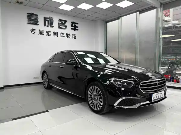 Mercedes-Benz E-Class 2024