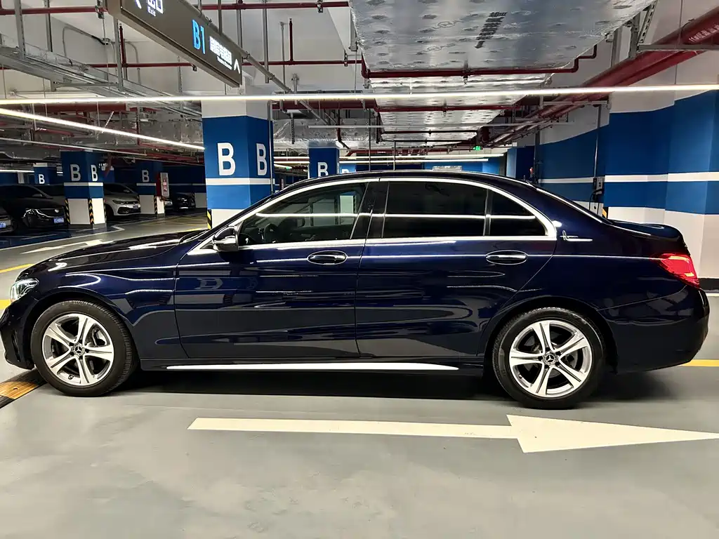 Mercedes-Benz C-Class 2020 — фото 7