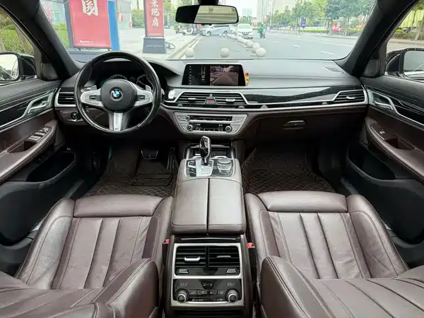 BMW 7 Series 2018