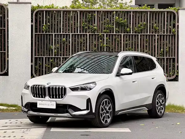 BMW X1 2025