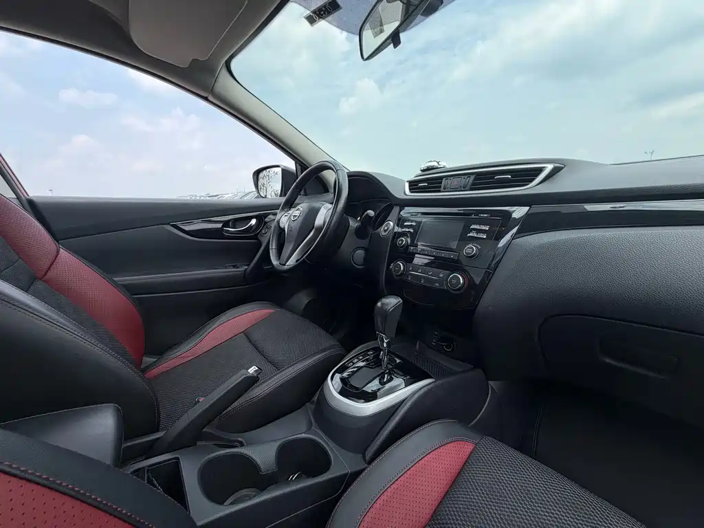 Nissan Qashqai 2016 — фото 13