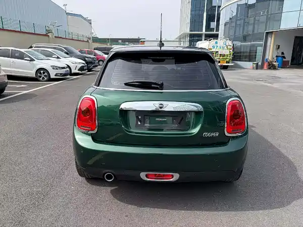 MINI 2016