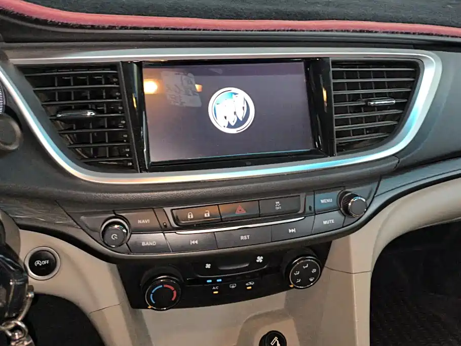 Buick Excelle GT 2017 — фото 13
