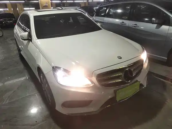 Mercedes-Benz E-Class 2015