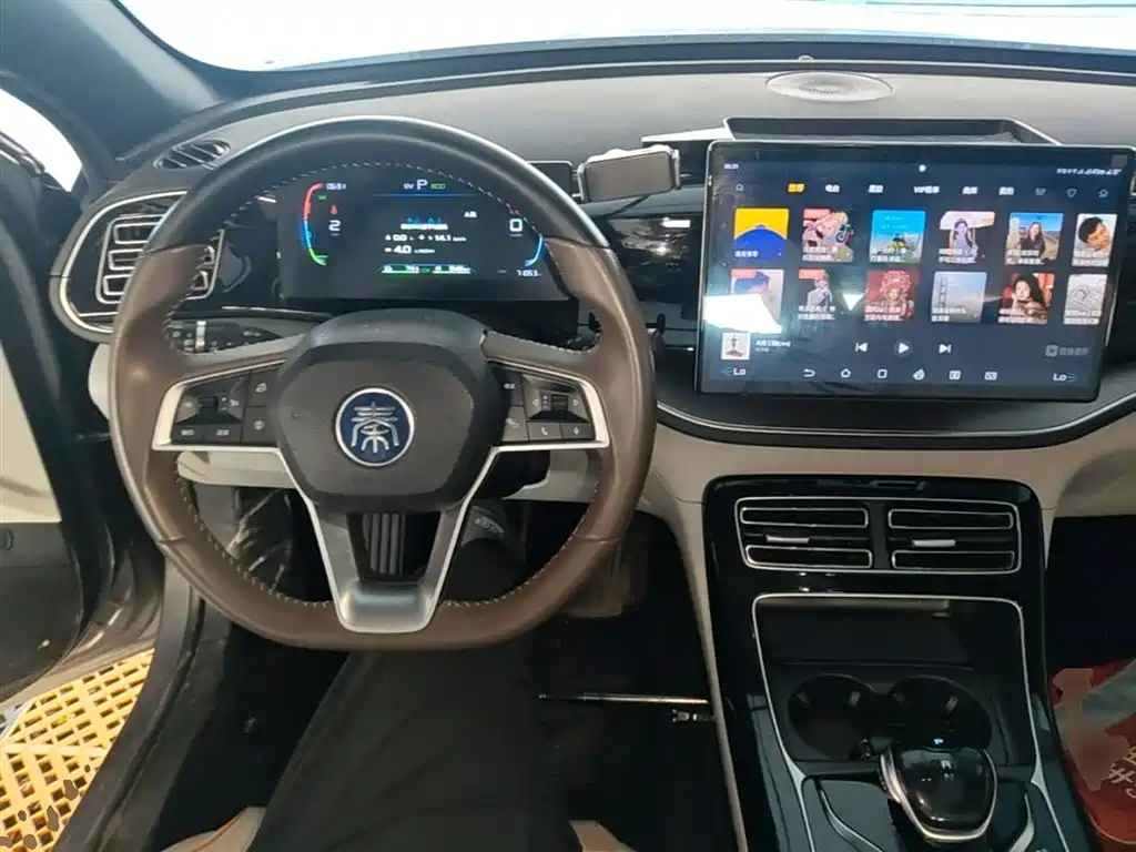 BYD Qin PLUS 2023 — фото 10