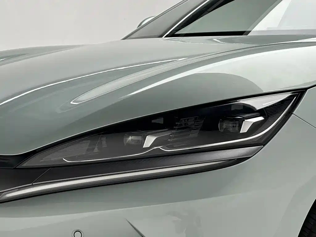 BYD Qin L 2025 — фото 10