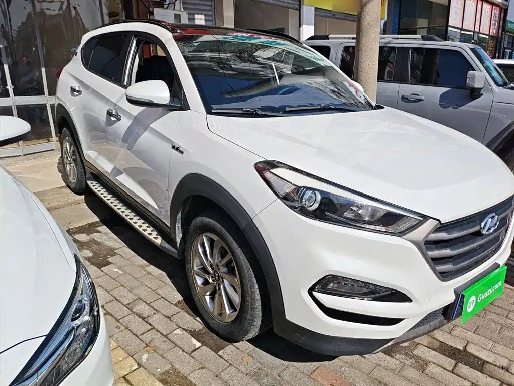 Hyundai Tucson 2018 — фото 23