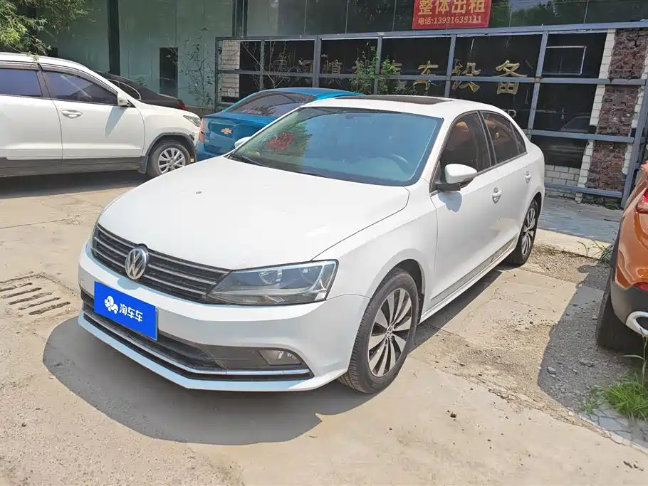 Volkswagen Sagitar 2017