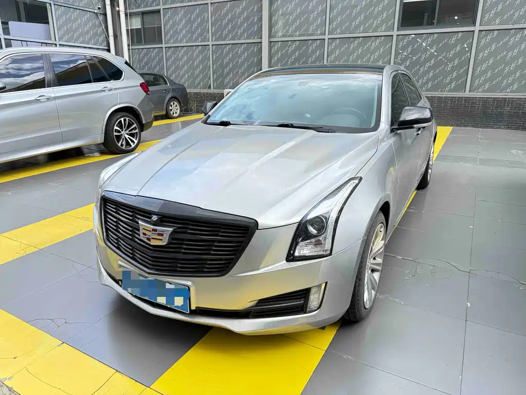 Cadillac ATS-L 2018 — фото 1