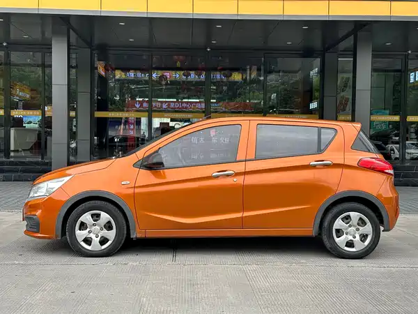 Baojun 310 2016