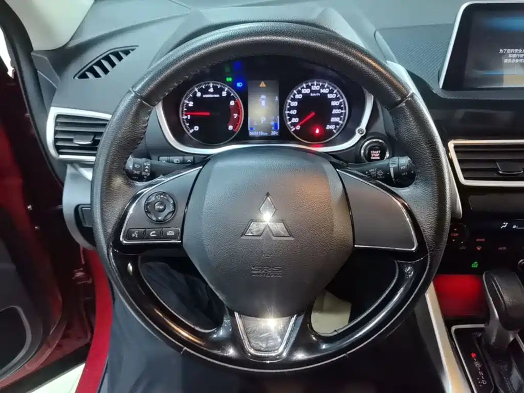 Mitsubishi Yige 2019 — фото 11