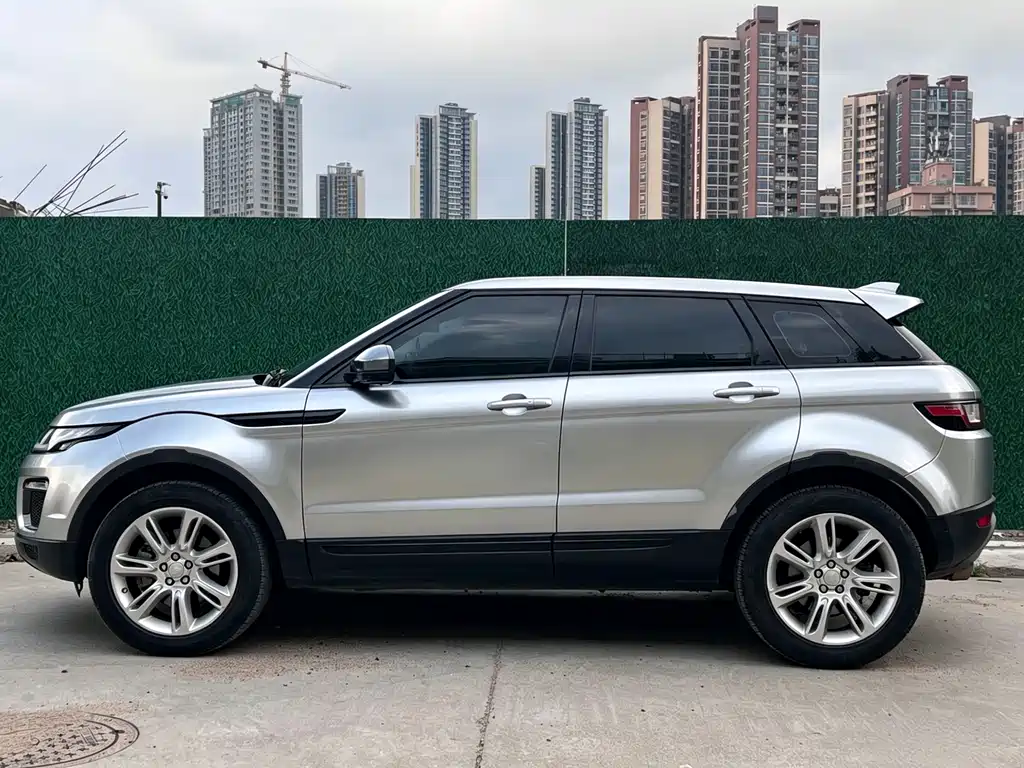Land Rover Evoque 2017 — фото 10