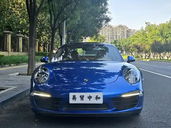 Porsche 911 2015