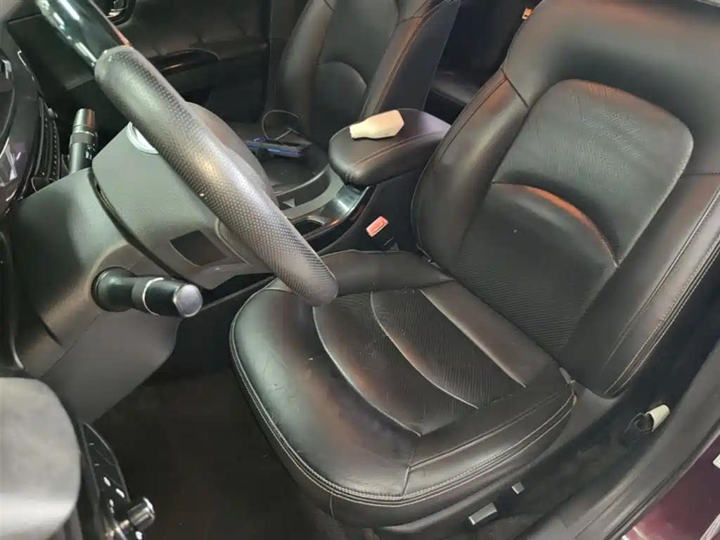 GAC Motor Trumpchi GA6 2015 — фото 15