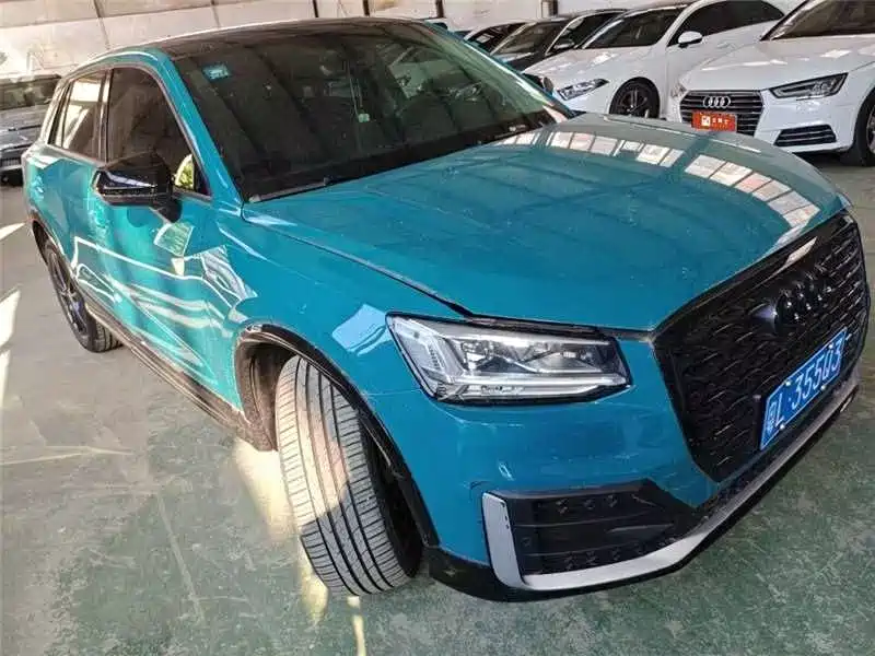 Audi Q2L 2020