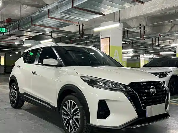 Nissan Kicks 2025