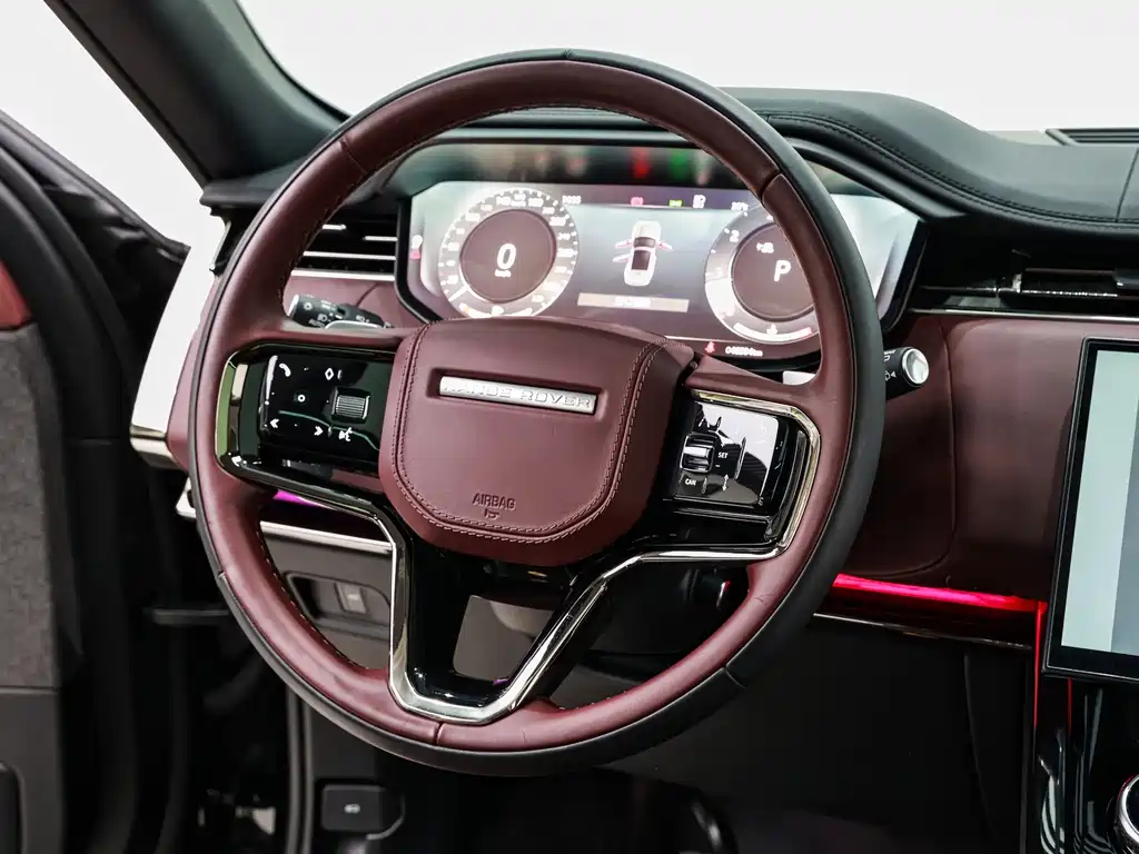 Land Rover Range Rover Sport 2023 — фото 18