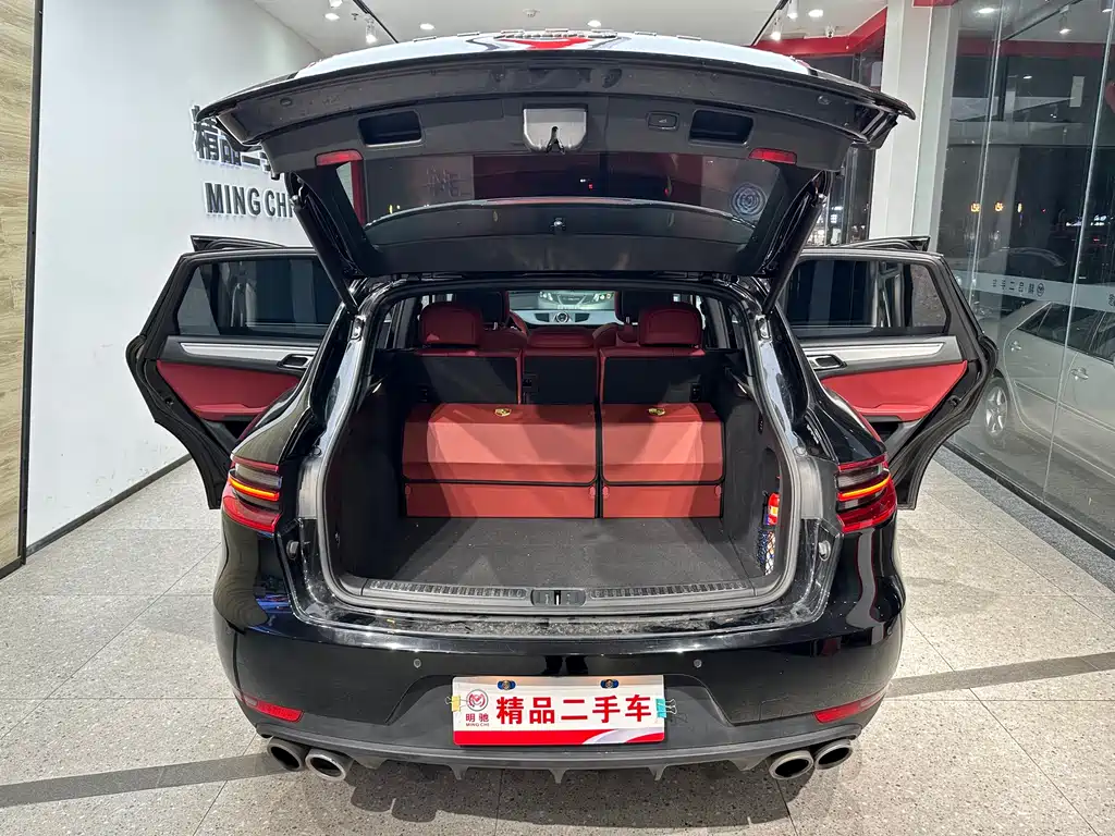 Porsche Macan 2015 — фото 23