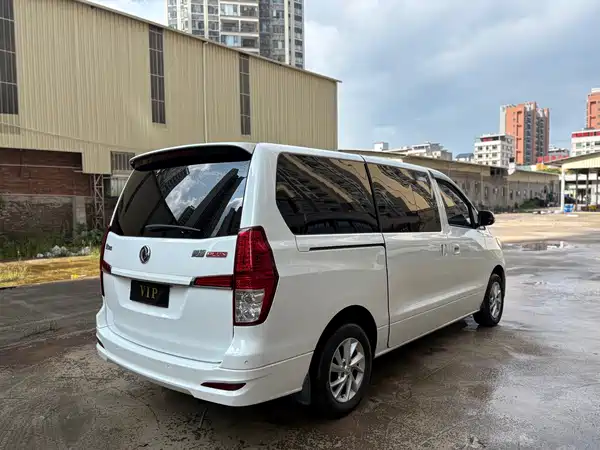 Dongfeng Lingzhi PLUS 2021