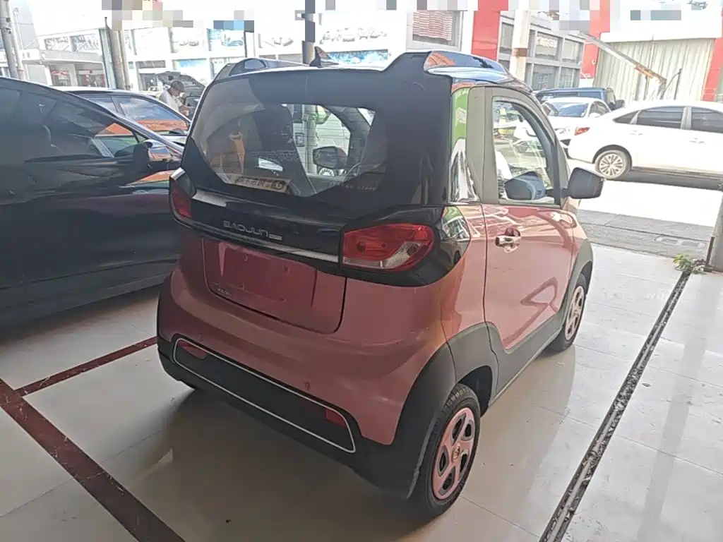 Baojun E100 2019