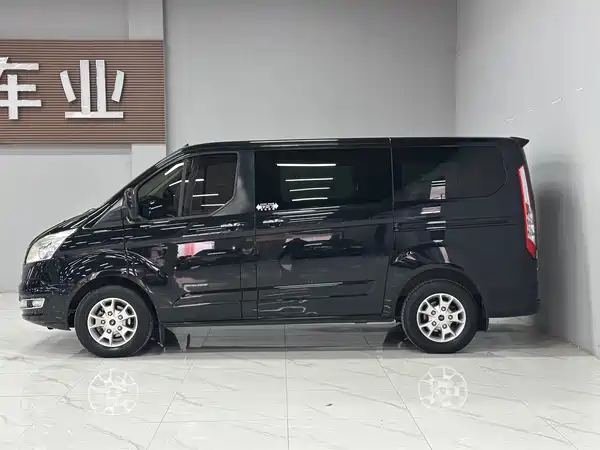 Ford Tourneo 2016